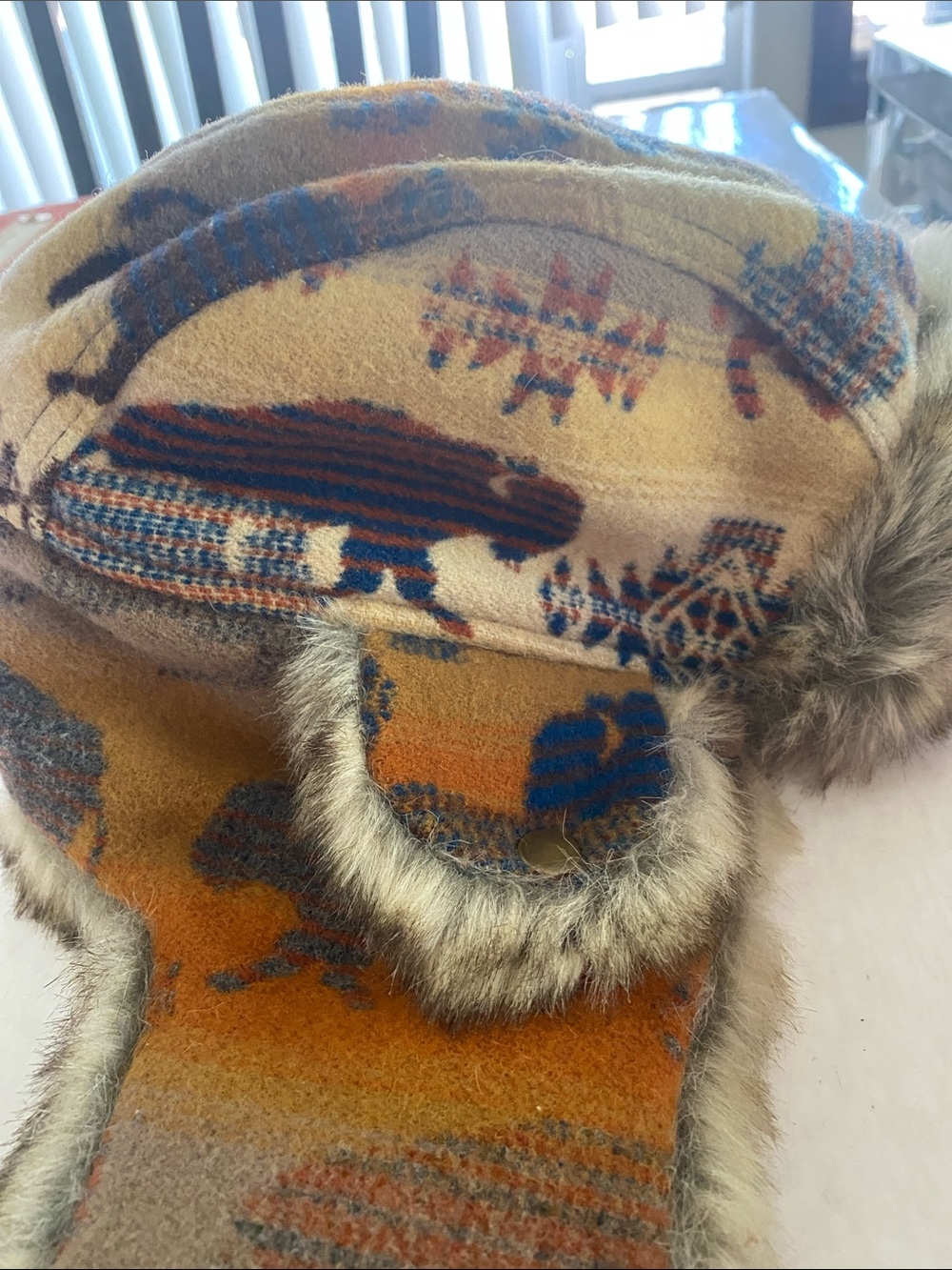 Pendleton Wool Trapper Hat Buffalo Western Faux Fur Ear Flaps Medium - Picture 11 of 11